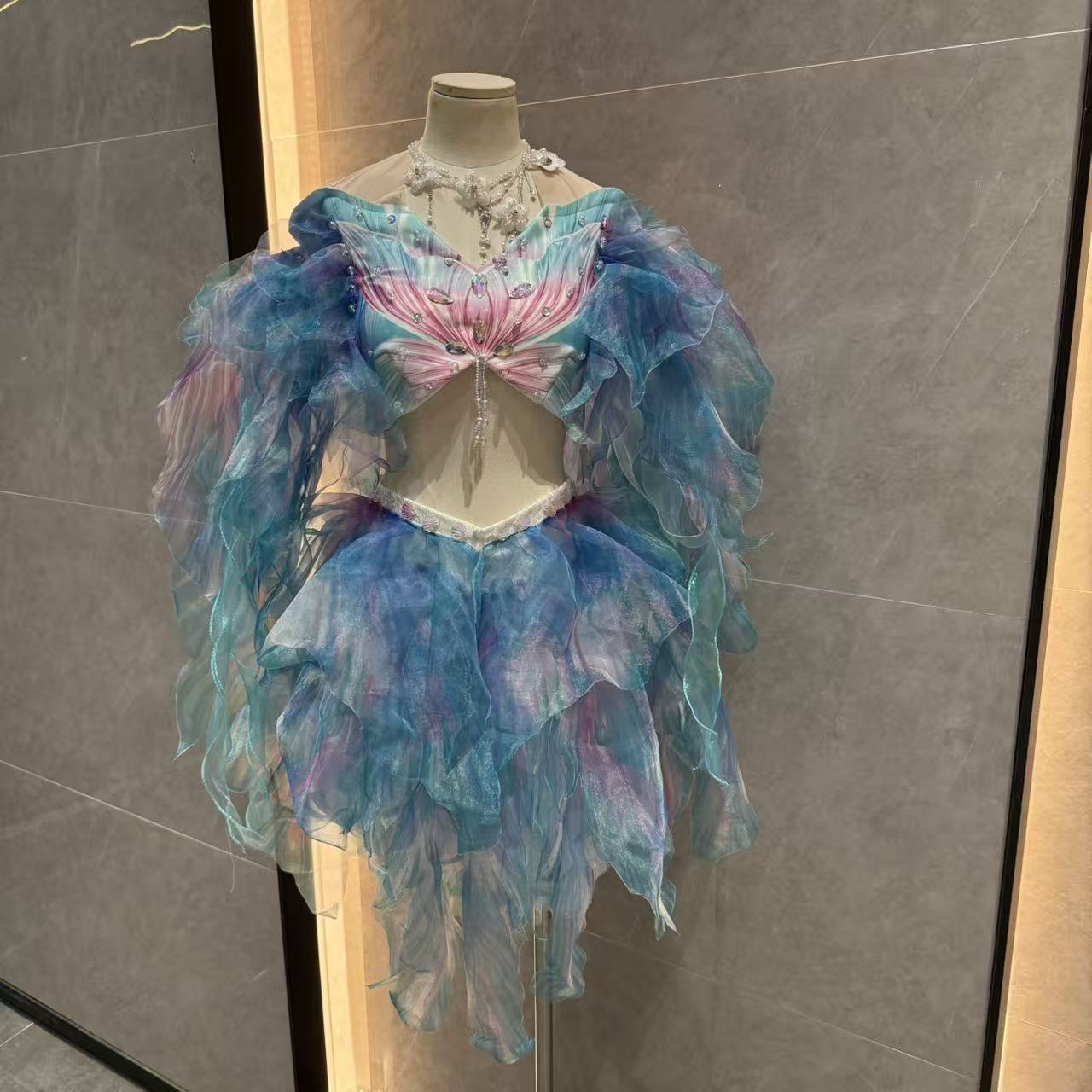 Mermaid Water Dance Skirt Prin - Aquarium & Marine Museum Kota Kinabalu review and price